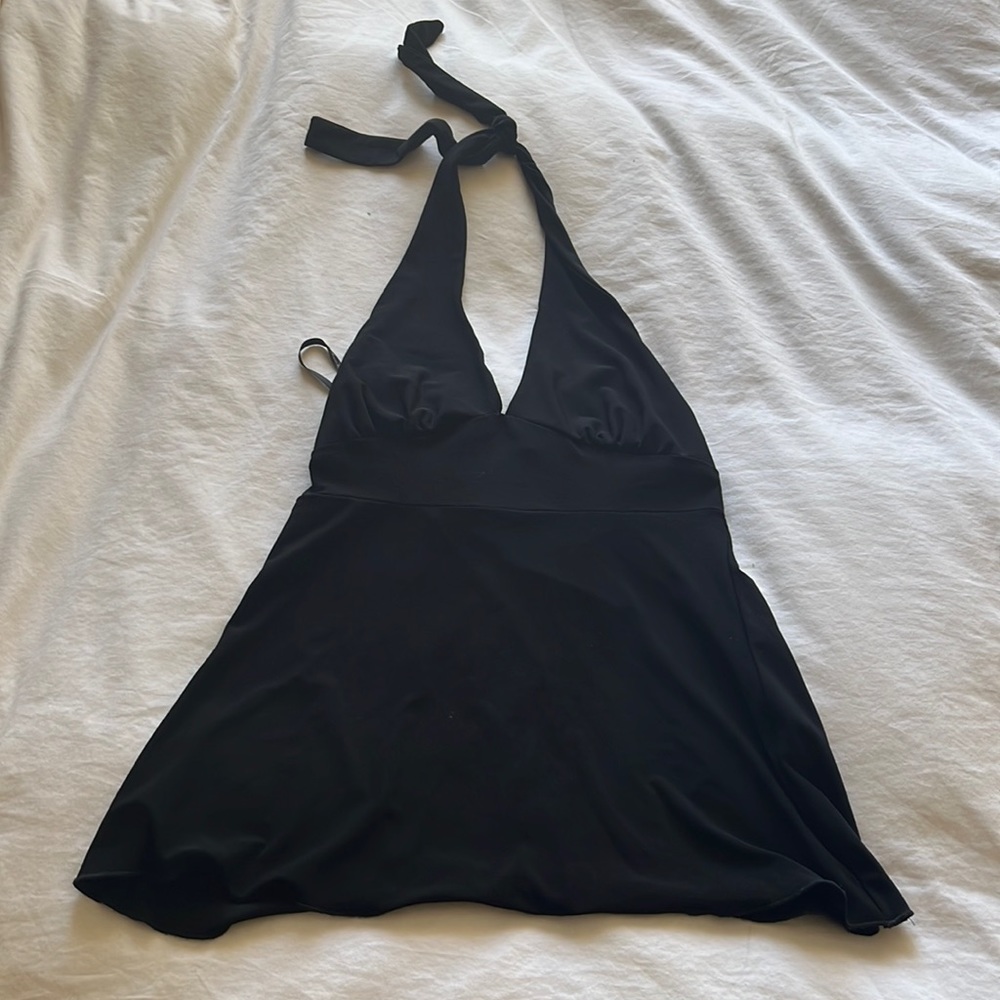 Black V-neck Halter Top
